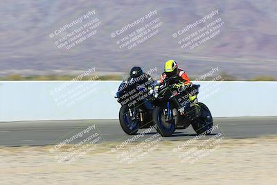 media/Jan-09-2022-SoCal Trackdays (Sun) [[2b1fec8404]]/Front Straight Speed Shots (1pm)/